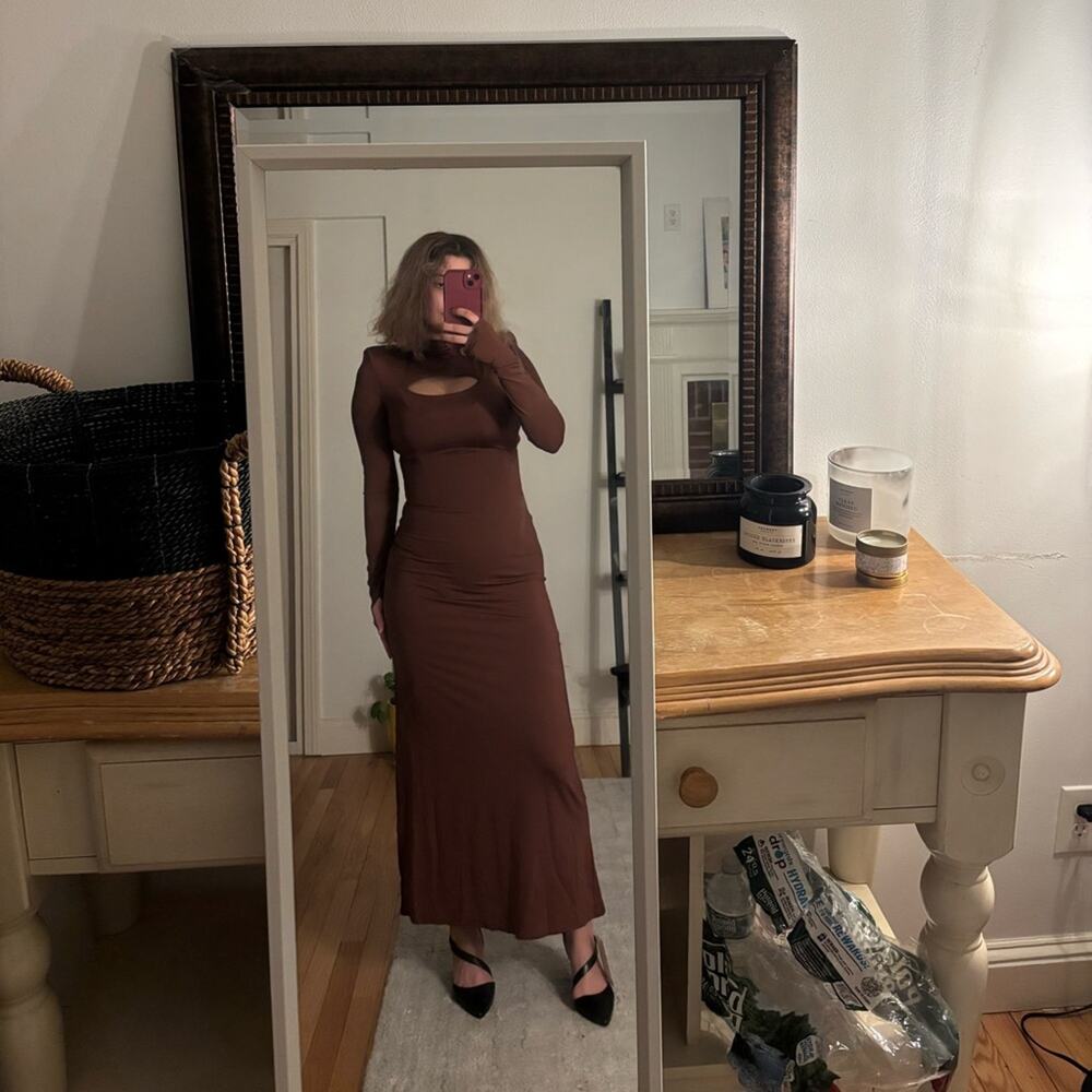 Long Sleeve Cutout Maxi Dress in Dark Brown - Picture 3 of 5